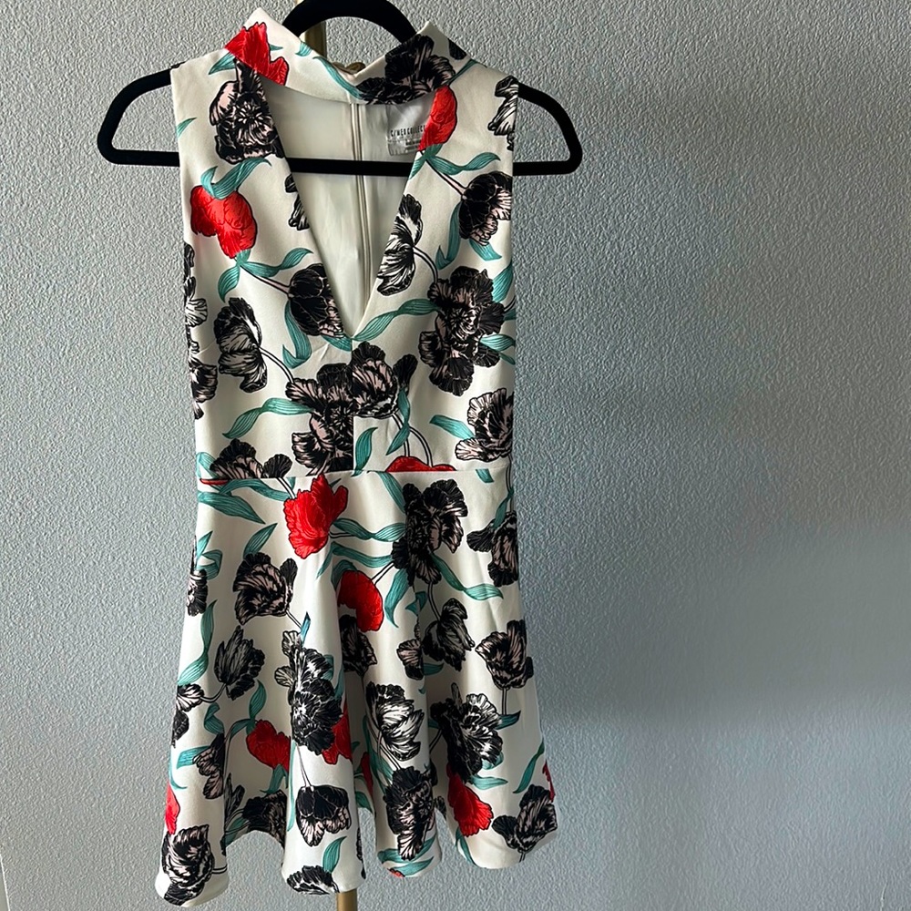 ASOS Sleeveless Flow Dress w/ Beautiful Collar